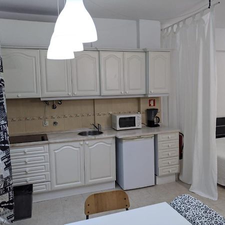 In Bed With Lisbon 15E Amadora Exterior photo